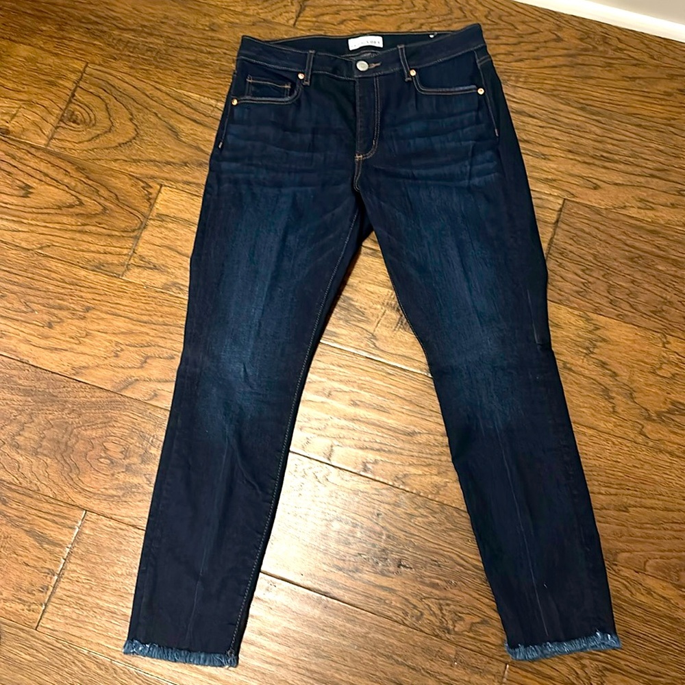Loft jeans, curvy skinny, dark wash. Like new. Size 8